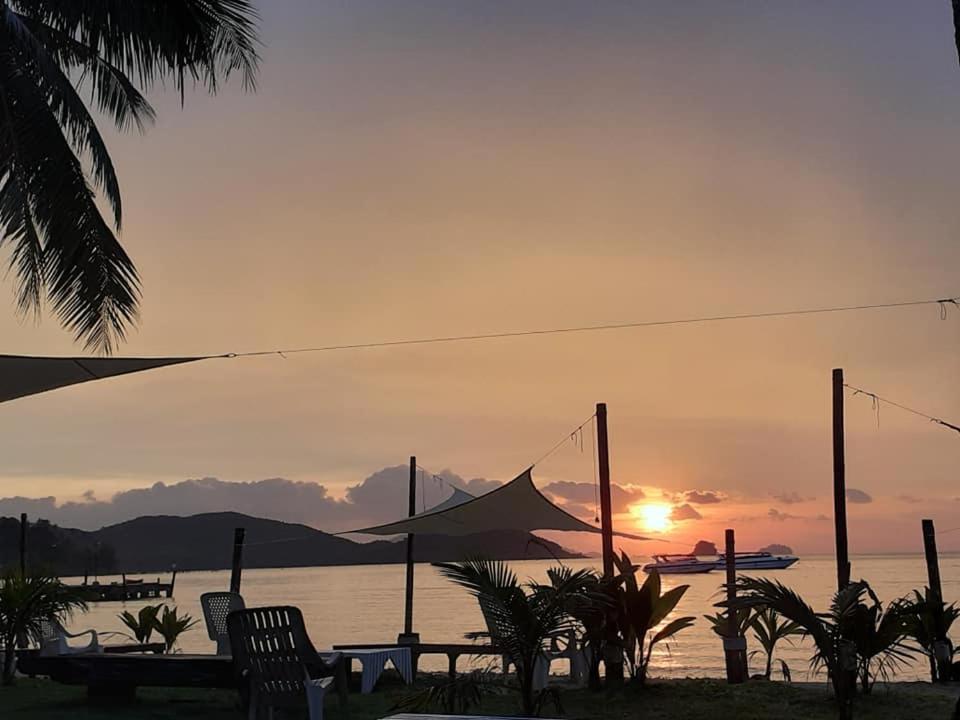 Prompakdee Kohmak Resort Koh Mak Ngoại thất bức ảnh